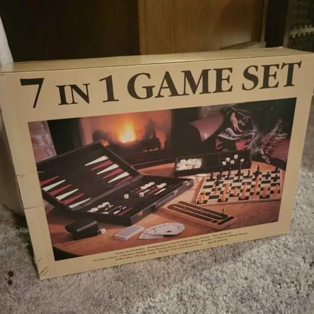 7-in-1 Game Set – Backgammon, Chess, Checkers & More
